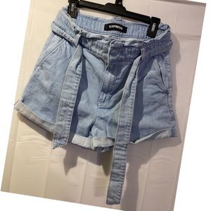 Ladies paper bag style express shorts size 8